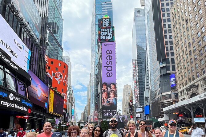 1 Hour Morning Walking Tour in Times Square NYC - A 1-hour Times Square route that actually makes sense