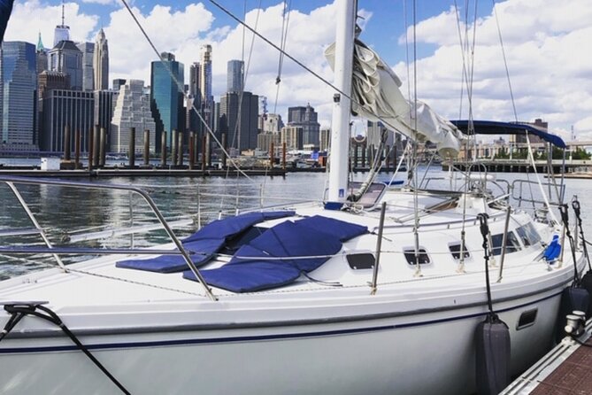2.5-hour Guided Sailboat Tour - First Stop: Pier 5 in Brooklyn and What to Expect Before You Cast Off