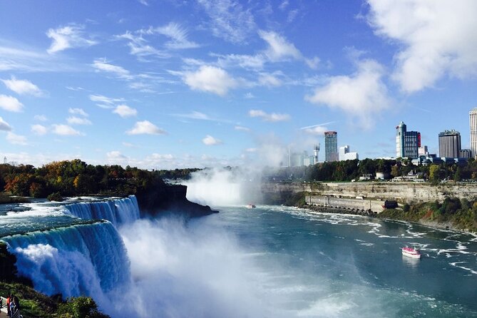 2-Day Best of Niagara Falls, Corning, Finger Lakes Tour from NYC - Hotel and coach ride reality check: what to expect from the included stay