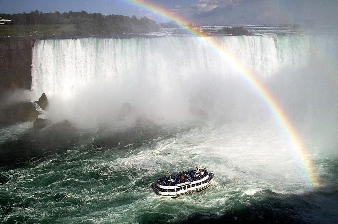 2-Day Niagara Falls Experience from NYC - Finger Lakes stops: Watkins Glen Canyon walk versus Montour Falls