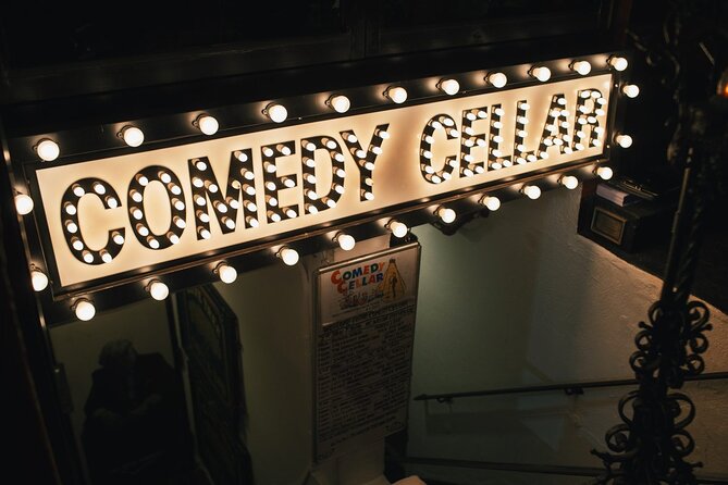 2-Hour Spanish Nightlife Guided Walking Tour of Greenwich Village - The Comedy Cellar: why the room and the vibe matter