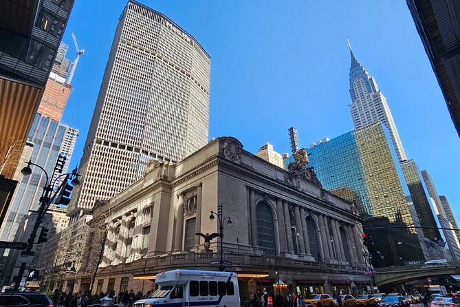 3 Hour Midtown Manhattan Walking Tour - St. Patrick’s Cathedral: Neo-Gothic Detail in a Tight Stop
