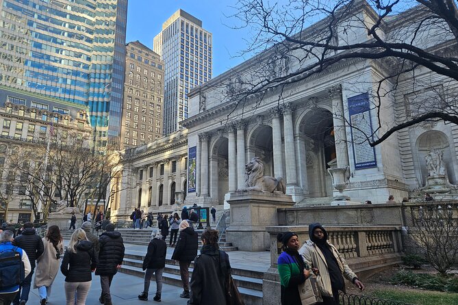 3 Hour Midtown Manhattan Walking Tour - Times Square and the Theater District: From Grit to Glitz