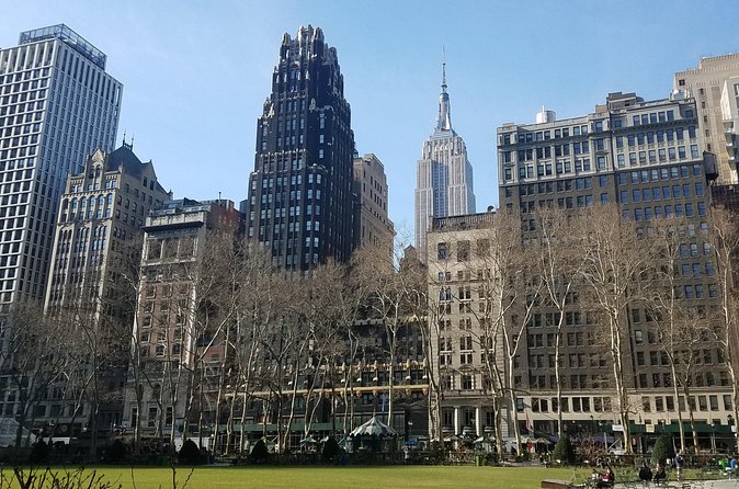 3 Hour Midtown Manhattan Walking Tour - Bryant Park to the NY Public Library: A Calm Contrast