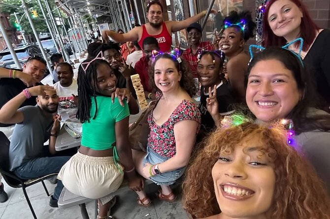 3+ Hours of Friending & Fun as a local New Yorker - The group size: what the 100-traveler cap means