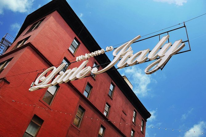 3 New York Neighborhoods Semi-Private Tour : SoHo, Chinatown and Little Italy - SoHo time: Greene Street and the early skyscraper vibe