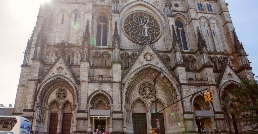 4-hour Harlem Gospel Tour in New York City - Guides bring the city to life: from Uli to Fabrizio to Deborah