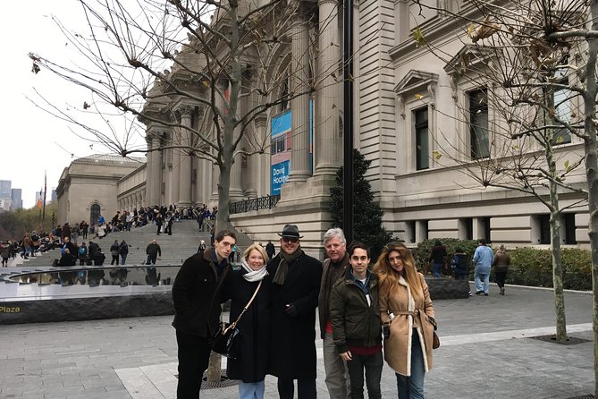 5th & Park - Film & Fiction Walking Tour of Carnegie Hill Along Museum Mile - Movie Mile Walks Best When You Look Up