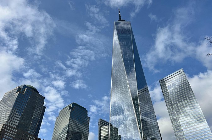 9/11 Full Story Private Tour - Stop 2: The Memorial Pools and Learning Many Names