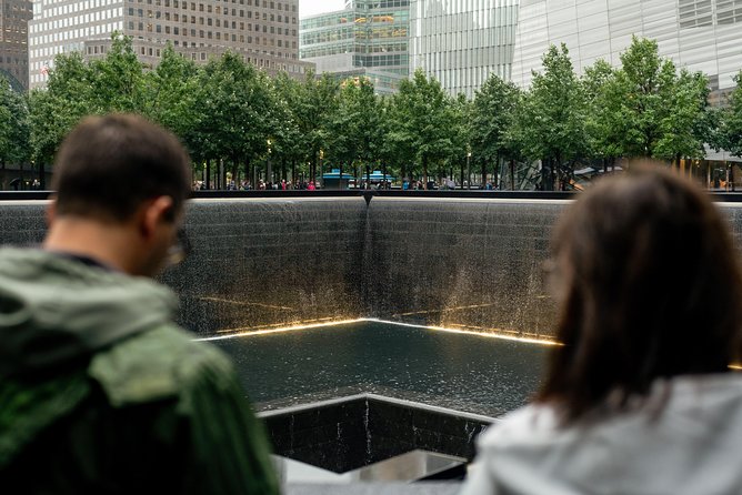 9/11 Memorial and Ground Zero Walking Tour with Optional 9/11 Museum - The Guide Makes It: Local Perspective vs. Self-Guiding