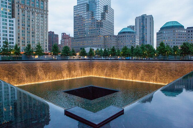 9/11 Memorial Tour with Optional Museum and One World Access - St. Paul’s Chapel and FDNY Ten House: First-Responder Stories at Ground Level
