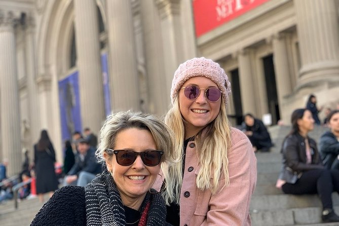 90 min NYC Private Gossip Girl Pedicab Tour - Upper East Side: Plaza Hotel, Harry Winston, Tiffany, and the fashion corridor