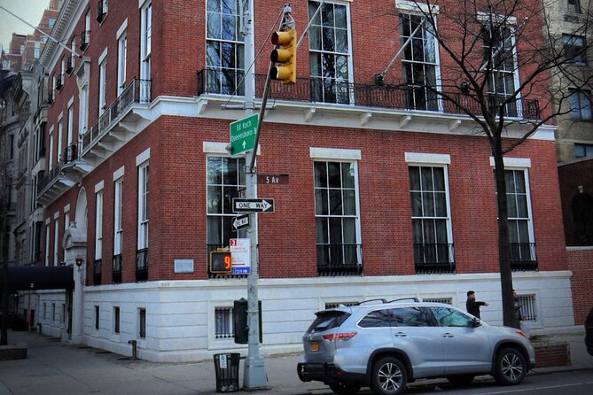 A Gilded Age Audio Guide: New York's Millionaire Row - Key points at a glance