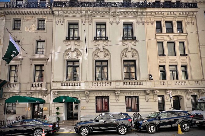 A Gilded Age Audio Guide: New York's Millionaire Row - A quick breather: Central Park glimpses from the money side