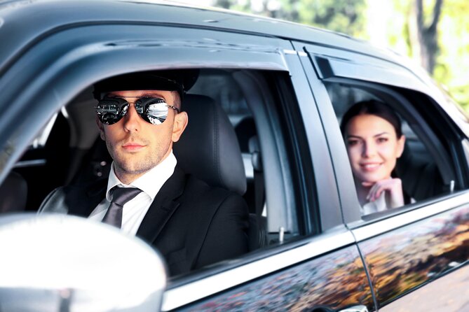 Airport luxury arrival ride by SUV, Sedan, Minibus or Limousine - The Actual Ride Into Town: What the Experience Feels Like