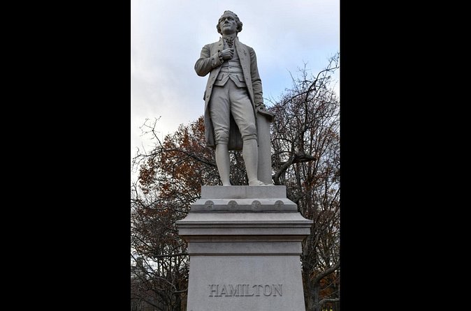 Alexander Hamilton Musical Walking Tour - Seaport trade and hustle: a quick stop for New York’s work ethic