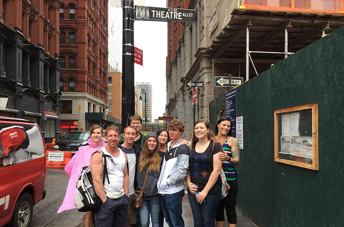 Alexander Hamilton Musical Walking Tour - Stone Street and the Hamilton-Eliza-Burr connections