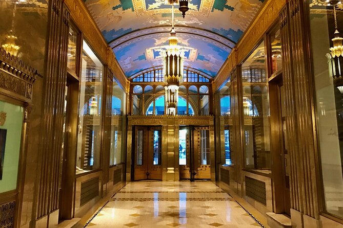 Art Deco and Architecture Midtown Landmarks Tour - Grand Central Terminal and a focused walk through Midtown