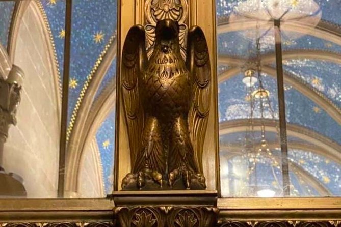 Art Deco and Architecture Midtown Landmarks Tour - Rockefeller Center: finishing with a big design statement