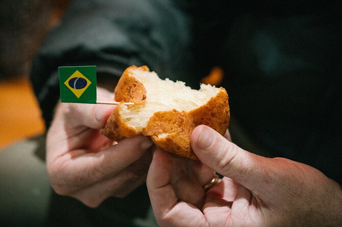 Astoria Food Walking Tour in New York - Stop-by-stop: what you’ll eat and why each stop matters