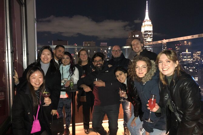 Bar, Lounge and Rooftop Tour NYC - Broadway-area energy: entertainment nights are different here