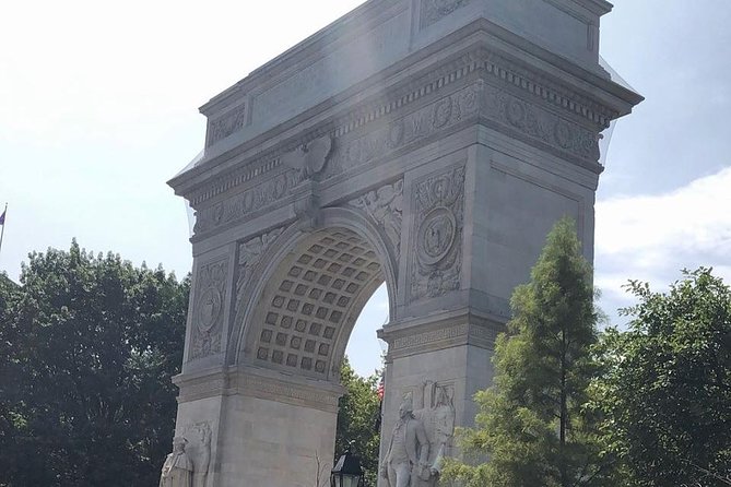 Best City Tour NYC 4 Hours up to 5 people - Scheduling: when to book and how timing can shape your day