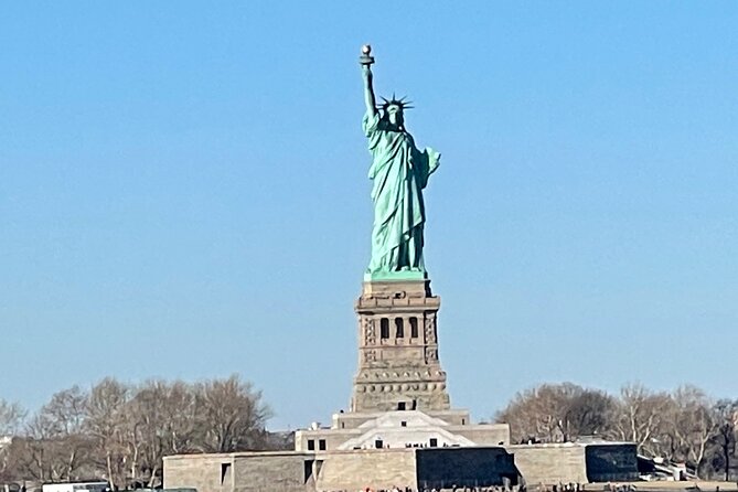 Best New York City Bus Tour and Boat Ride - The Drive-By Highlights: Empire State, Central Park, Wall Street, Chinatown