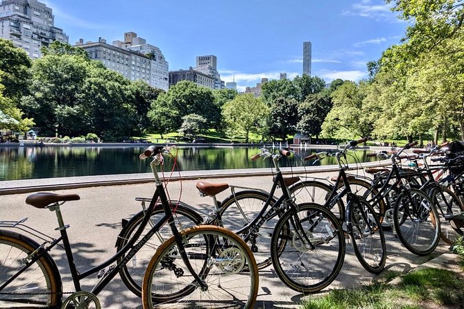 Best of Central Park Bike Tour - Jacqueline Kennedy Reservoir, Cherry Hill, and Those Famous Lake Views