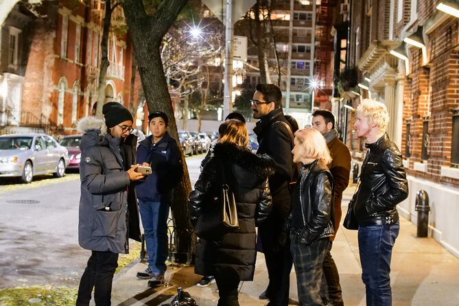 Best of New York Food Tour: 5 dishes plus famous sightseeing! - Dumbo cobblestones and the sights most guidebooks don’t hit