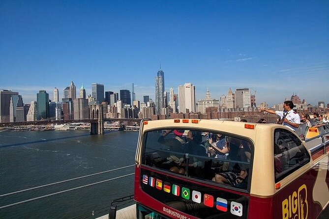 Big Bus NYC: Hop-On Hop-Off Sightseeing Tour by Open-top Bus - Finding your stop: red vs blue, and why your first 10 minutes matter