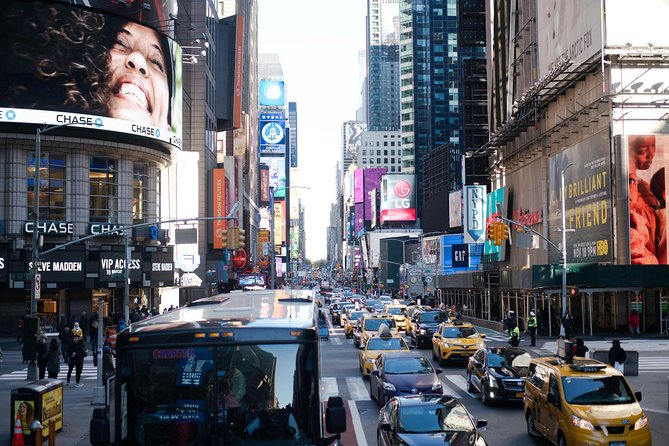 Big Bus NYC: Hop-On Hop-Off Sightseeing Tour by Open-top Bus - Downtown loop: from Midtown landmarks to Lower Manhattan water views