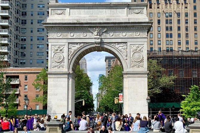 Boho Greenwich Village: A Self-Guided Audio Tour - Getting Started: Washington Square Park to Jefferson Market Garden
