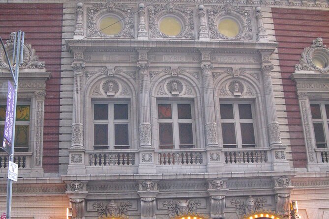 Broadway: A Self-Guided Audio Tour of the World's Iconic Theatre District - FDNY Engine 54 and the “Real NYC” Interlude