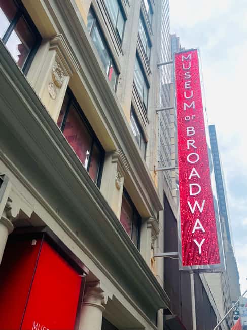 Broadway the Tour: NYC's Immersive Historic Walking Tour - Included perks that actually help: beverage and Ask the Guide
