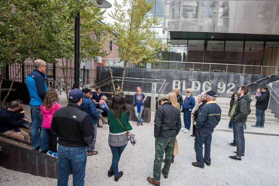 Brooklyn: 2-Hour Brooklyn Navy Yard Walking Tour - Finding the Meet-Up Spot at Building 77 (So You Don’t Get Lost)