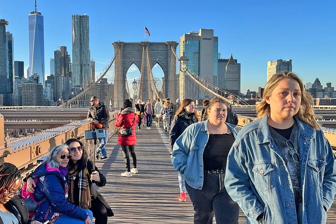 Brooklyn Bridge and Dumbo Walking Tour - Small Group - Stop 3: The Manhattan Bridge view stop for your best camera shot (about 5 minutes)