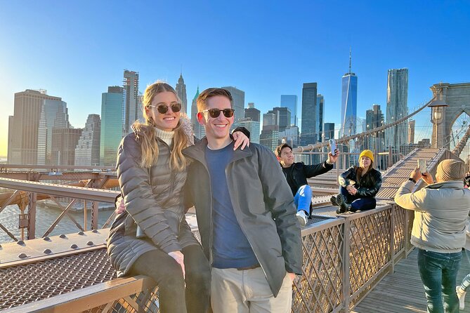Brooklyn Bridge and Dumbo Walking Tour - Small Group - Guides, pacing, and how to get the most out of the storytelling