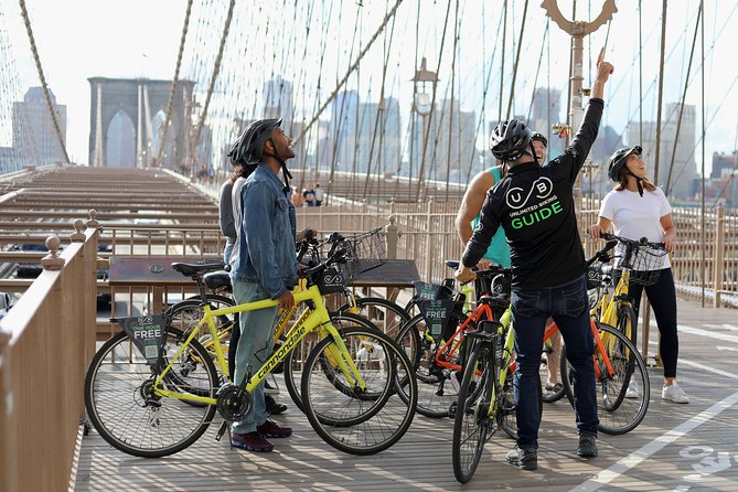 Brooklyn Bridge and Waterfront 2-hour Guided Bike Tour - From Lower Manhattan toward the waterfront: why biking changes the sightseeing game