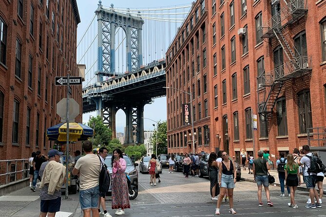 Brooklyn Bridge, DUMBO, and Skyline Guided Walking Tour - Civic Center first: City Hall, the Municipal Building, and the city behind it