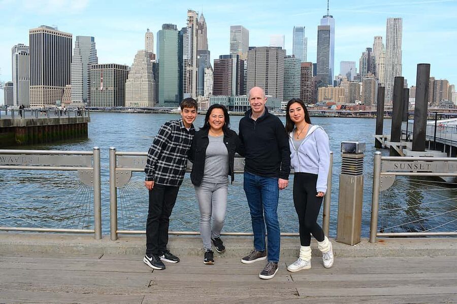 Brooklyn Bridge & Neighborhoods – 2-Hour Photo Shoot Tour - Price and Value for a Private 2-Hour Shoot