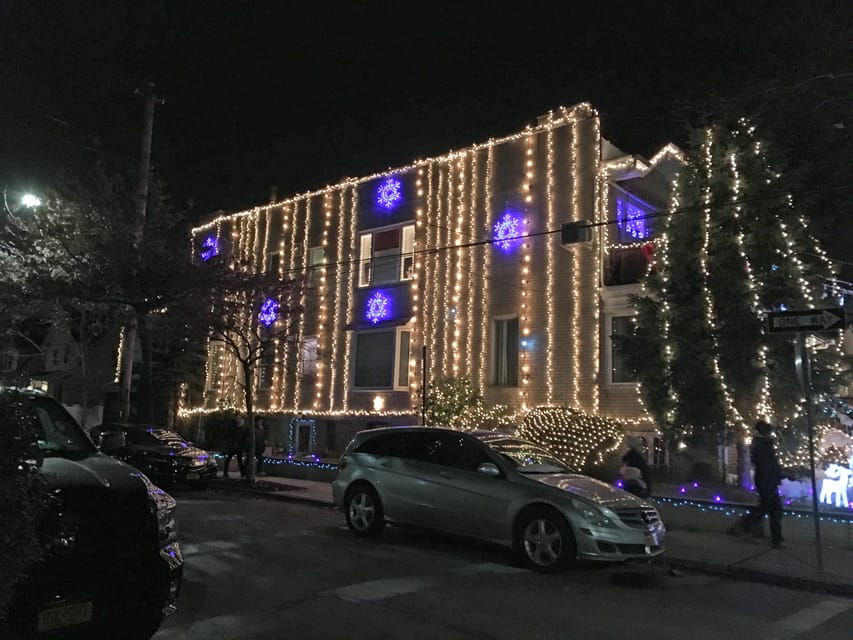 Brooklyn: Dyker Heights Christmas Walking Tour - Staying warm, keeping up, and managing the 3-mile walking reality