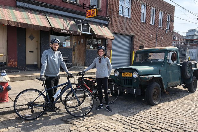 Brooklyn Neighborhoods Small-Group Bike Tour - Meeting at 1 Carlton Ave: your start point and first vibe check