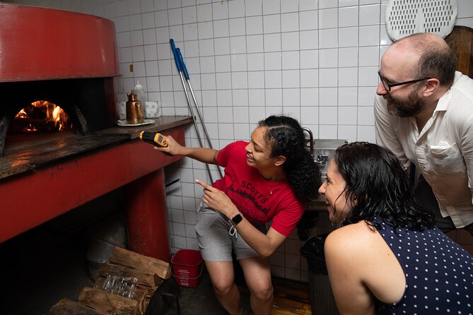 Brooklyn Pizza Walk - Neighborhood Learning: Italian-American Heritage Through Food, Not Lectures