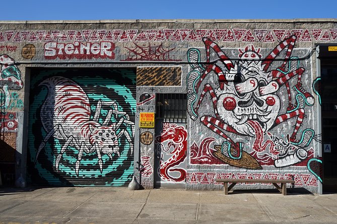 Brooklyn, Queens, and the Bronx Contrastes Tour in Spanish - Astoria to Cultural Crossroads Feel: Greek and Egyptian Neighborhood Mention