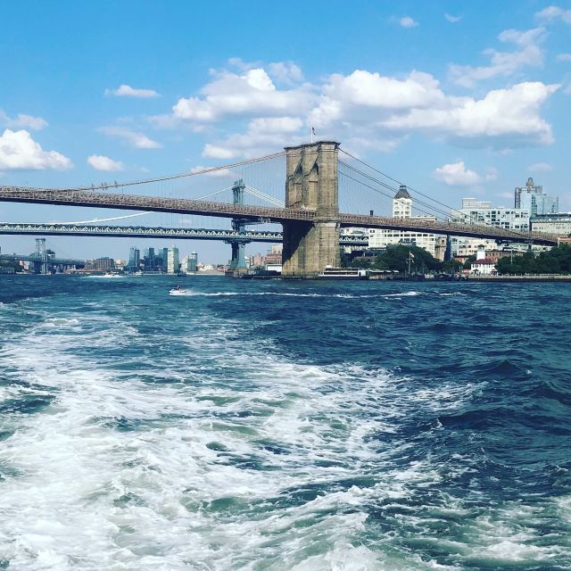 Brooklyn: The Bridge, DUMBO, & Brooklyn Heights Best of Tour - Plymouth Church and Civil War-era change: history you can stand beside