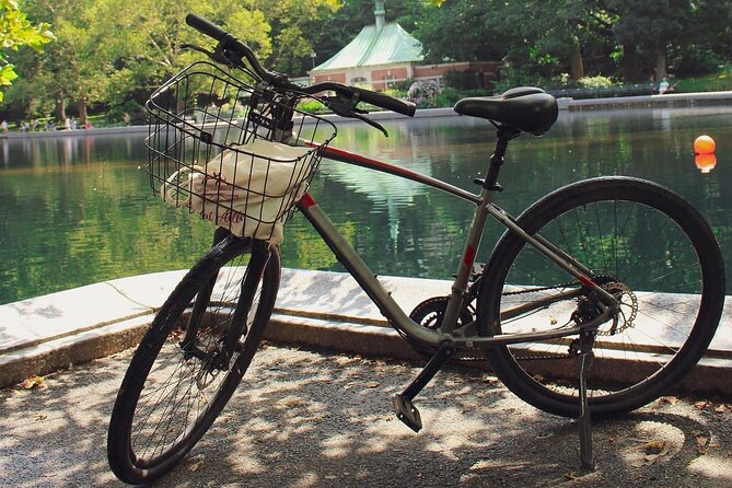 Central Park Bike Rentals - Getting set up at 117 W 58th St with Bike Rent NYC