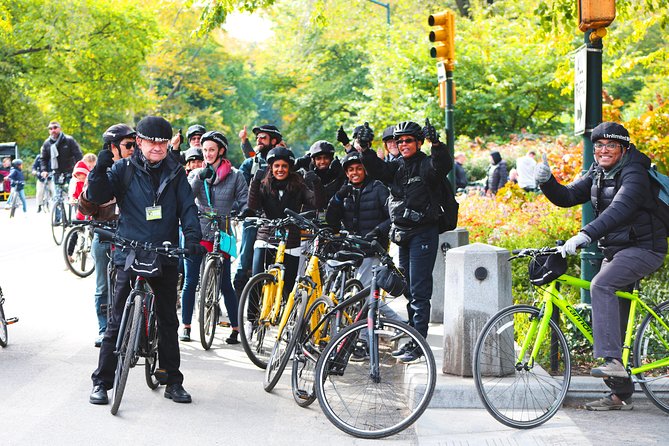 Central Park Bike Tour in French or English - The Bike Setup: Hybrid Comfort, Mandatory Helmets, and a Bike Bag