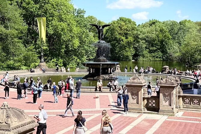 Central Park Pedicab Tour with local Guide - Central Park highlights you’ll hit: fountains, bridges, and film-famous views