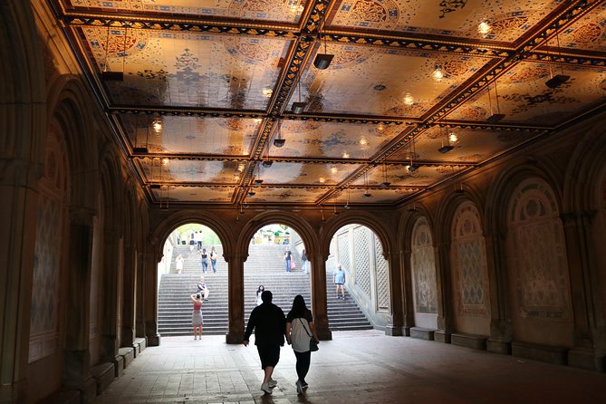 Central park Tour happy hour Pedicab tour - Meeting at 6th Avenue & West 58th: pick your time and bring the basics