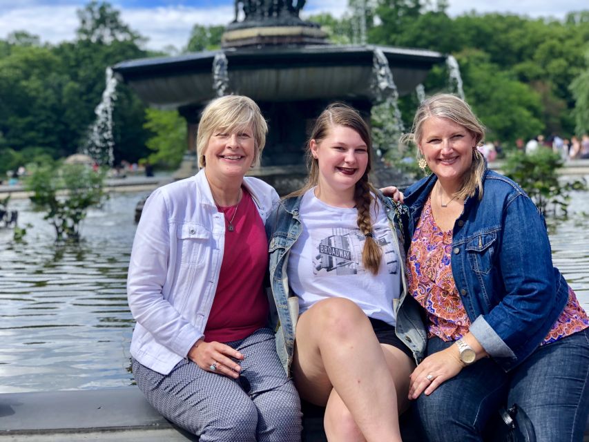 Central Park TV & Movie Sites Walking Tour - NYC - Big movie moments: Boathouse Café to Bethesda Fountain